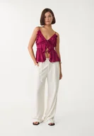 Koszulki i topy damskie - Stradivarius Top na ramiączkach z falbanami Fioletowy S - miniaturka - grafika 1