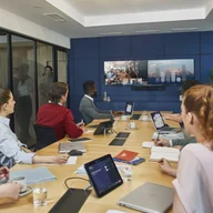 Kamery internetowe - Poly Wideobar Studio X72 All-in-One bez łączności radiowej i kabla zasilającego TAA A4MA5AA - miniaturka - grafika 1