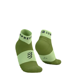 COMPRESSPORT Skarpetki do biegania ULTRA TRAIL LOW SOCKS V2.0 shadow lime/woodbine - Skarpetki sportowe męskie - miniaturka - grafika 1