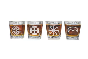 Symbole Słowian Zestaw 4 Szklanek Do Whisky - Szklanki - miniaturka - grafika 1