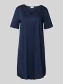 Bielizna nocna - Koszula nocna z dekoltem w serek - miniaturka - grafika 1