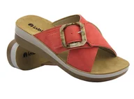 Klapki i japonki damskie - Klapki damskie z klamrą czerwone INBLU FT-20 - Inblu - miniaturka - grafika 1