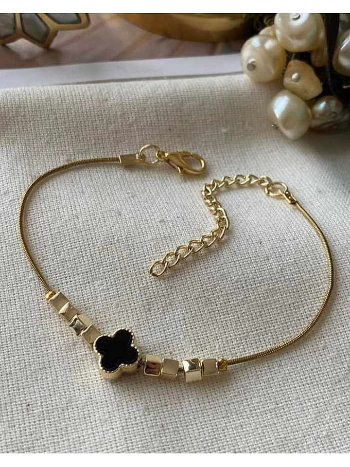 Luseera Pozłacana bransoletka z elementem ozdobnym