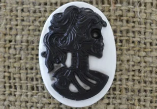 [03616] Kamea czarna na białym tle 18*25mm - Półfabrykaty do biżuterii - miniaturka - grafika 1