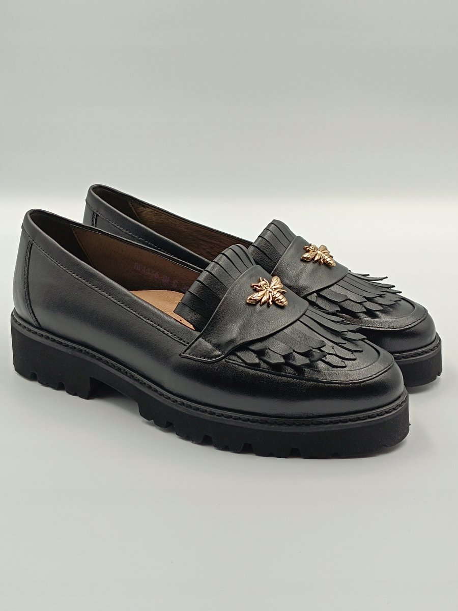 Czarne mokasyny skórzane klasyka z nowoczesnym sznytem polska marka PULSO r. 39,5