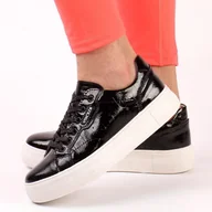 Półbuty damskie - Czarne skórzane półbuty damskie Vinceza 8769 - miniaturka - grafika 1