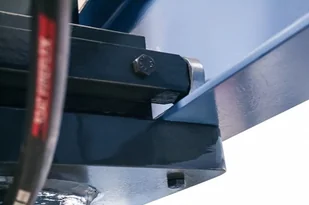 Elektryczna warsztatowa prasa hydrauliczna + Generator ozonu za 1 złotych! (siła nacisku: 250 T) 80180106 - Prasy - miniaturka - grafika 9