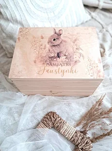 Kuferek wspomnień ZAJĄCZEK personalizowany, prezent na roczek, chrzest - Pamiątka Chrztu Świętego - miniaturka - grafika 1
