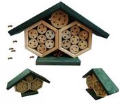 Pozostałe ozdoby ogrodowe - Ekologiczny Domek dla owadów Budka Hotel Karmnik Budka dla pszczół murarek /22x35,5 cm - Zielony Daszek / Wamar-Sosenka - miniaturka - grafika 1