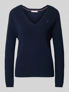 Sweter z dzianiny z wyhaftowanym logo - Swetry damskie - miniaturka - grafika 1