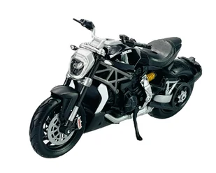 BBURAGO 2016 DUCATI XDIAVEL S 1:18 - Samochody i pojazdy dla dzieci - miniaturka - grafika 1