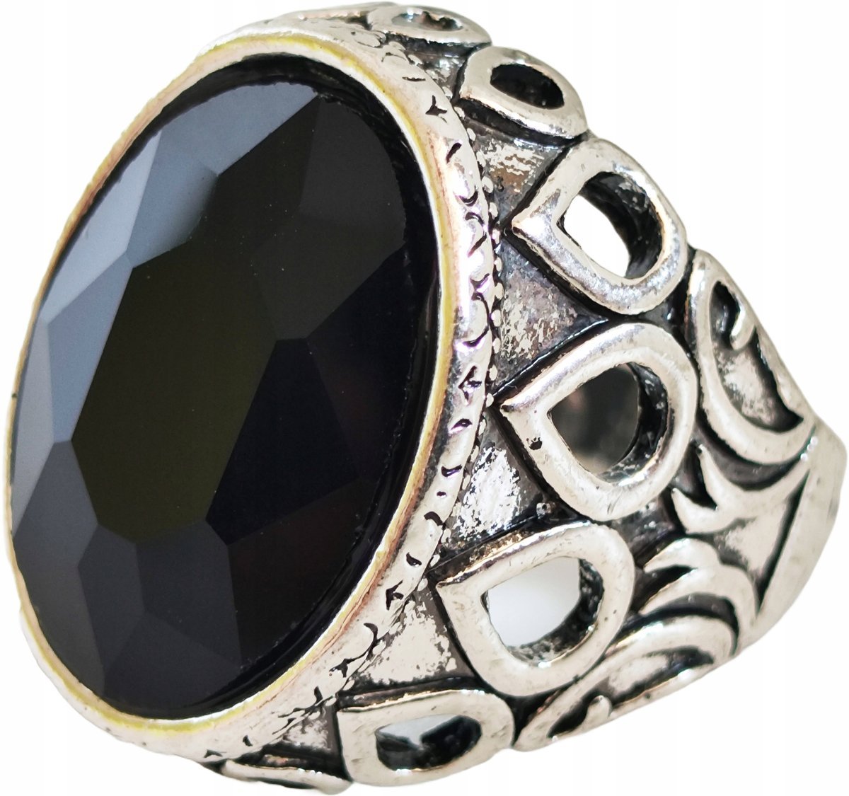 Srebrny Sygnet z Dużym Onyksem Czarny Kamień Stal Szlachetna Vintage