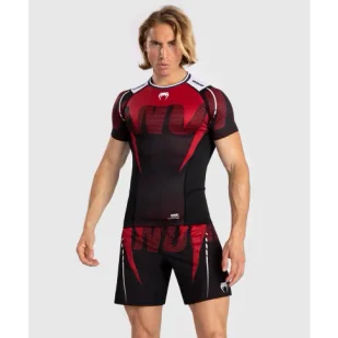 Venum Rashguard Krótki Rękaw Short Sleeve Adrenaline Red - Kimona, stroje i obuwie - miniaturka - grafika 1