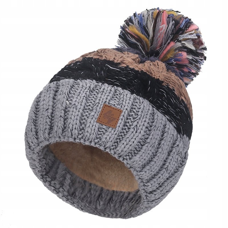 Zimowa CZAPKA CIEPŁA Pompon Podszewka Polar Dizzy