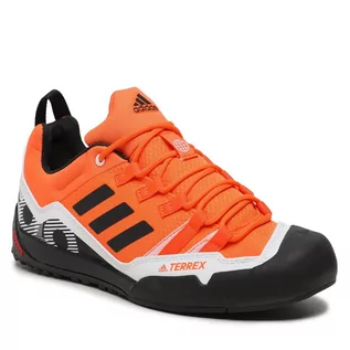 Buty trekkingowe męskie - Trekkingi adidas Terrex Swift Solo Approach Shoes HR1302 Pomarańczowy - grafika 1