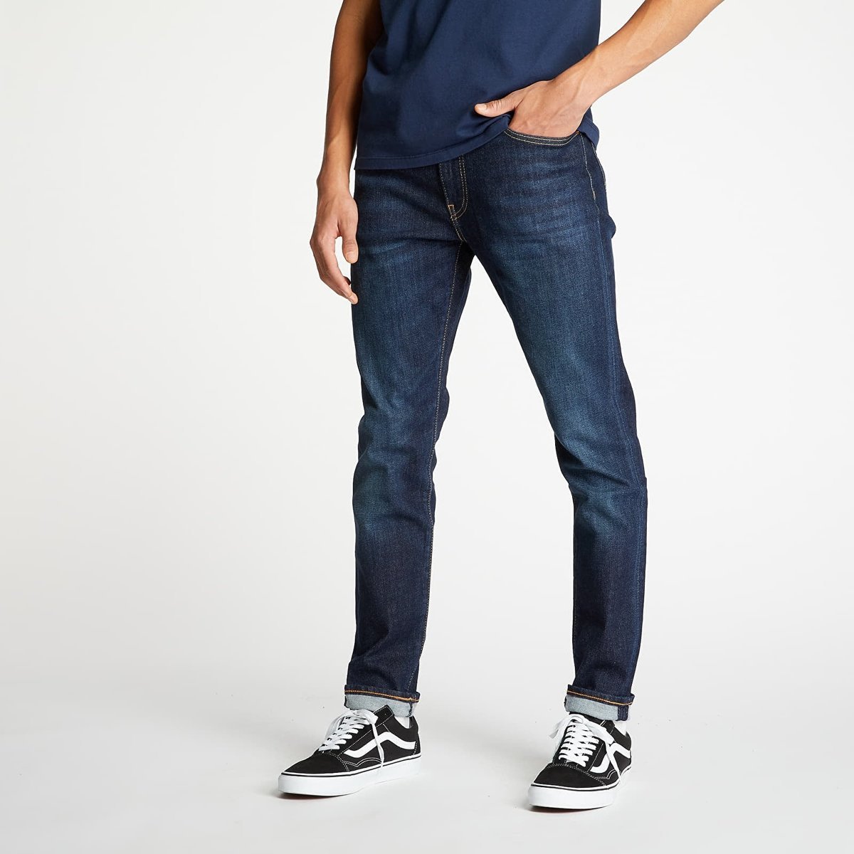 LEVI'S JEANSY MĘSKIE CASUAL GRANATOWE 28/30 17AA