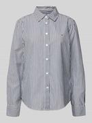Koszule damskie - Bluzka ze wzorem w paski model ‘ESSENTIAL’ - miniaturka - grafika 1