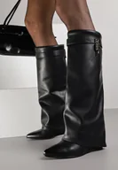 Kozaki damskie - Czarne Kozaki na Koturnie z Modnie Wywiniętą Cholewką z Klamrą Erisela - miniaturka - grafika 1