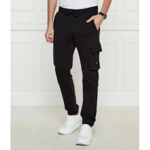 CALVIN KLEIN JEANS Spodnie cargo Regular Fit - Spodnie męskie - miniaturka - grafika 1