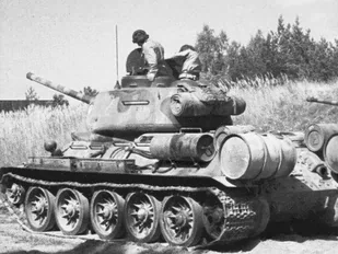 Italeri Russian Tank T 3 4/85 MI-7515 - Modele do sklejania - miniaturka - grafika 1