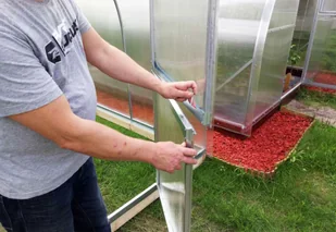 Emaga Szklarnia Elite 42 m2 (3x14 m) poliwęglan 4 mm - Szklarnie ogrodowe Emaga Szklarnia Elite 42 m2 (3x14 m) poliwęglan 4 mm - Szklarnie ogrodowe - miniaturka - grafika 8