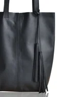 Torebki damskie - Skórzany worek z frędzlem - miniaturka - grafika 1