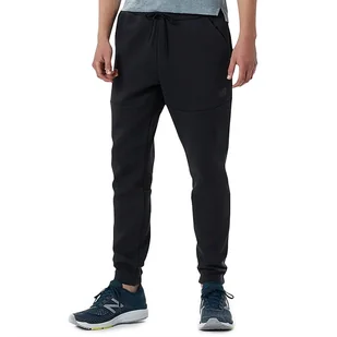 Spodnie dresowe New Balance MP21143BK - czarne - Spodnie sportowe męskie - miniaturka - grafika 1