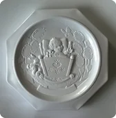 Akcesoria rzeźbiarskie - Forma do odlewów gipsu, talerz/obrazek narodziny 1 element - miniaturka - grafika 1