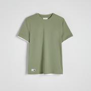 Koszulki męskie - Reserved - T-shirt regular z naszywką - Zielony - miniaturka - grafika 1