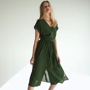 Sukienki - Reserved Sukienka z lnem - Zielony - grafika 1