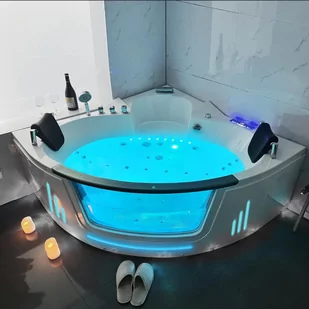 Aquaholm Wanna narożna z hydromasażem PREMIUM LINE A9010 150cm x 150cm x 64cm BLUETOOTH, PODGRZEWACZ WODY, WODOSPAD, USB, PILOT - Wanny z hydromasażem - miniaturka - grafika 1