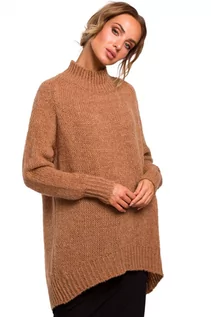 Swetry damskie - M468 Sweter półgolf z asymetrycznym dołem - kamelowy (Kolor kamel, Rozmiar S/M) - grafika 1