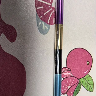 TEMU 1 szt. Pędzel do makijażu Face, w tym pędzel do ust, pędzel do brwi, pędzel do cieni do oczu, grzebień do brwi, jeden uniwersalny, lekki i - Pędzle do makijażu - miniaturka - grafika 1