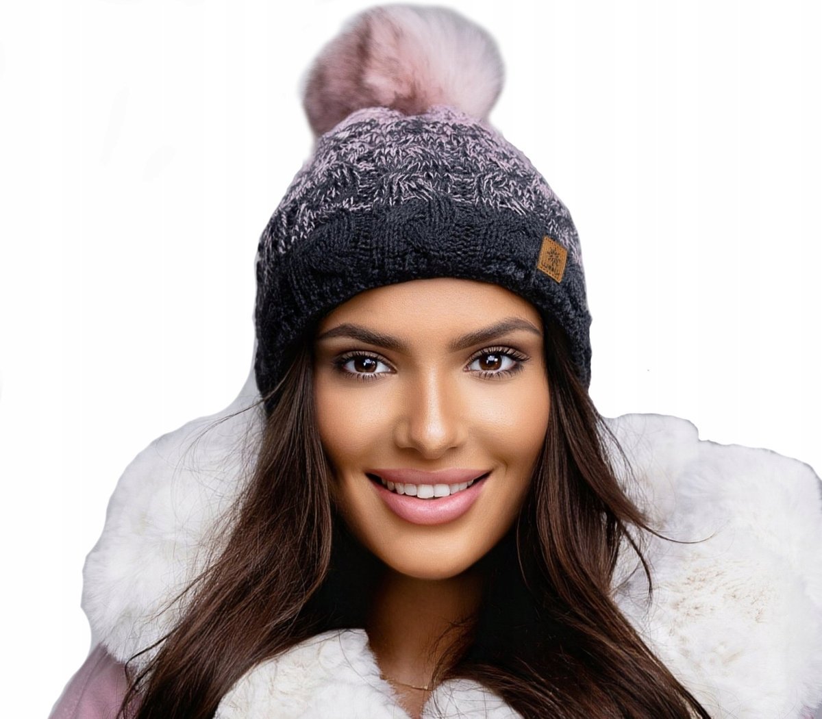 Zimowa CZAPKA CIEPŁA pompon i polar Woolk Pola