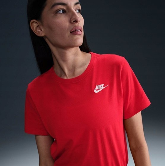 T-Shirt damski Nike DX7902-657 r. XS