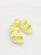 Buty dla dziewczynek - Reserved - Lekkie klapki z paskami - jasnozielony - miniaturka - grafika 1