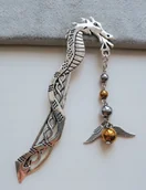 Zakładki do książek - DUŻA ZAKŁADKA DO KSIĄŻKI HARRY POTTER ZŁOTY ZNICZ - miniaturka - grafika 1