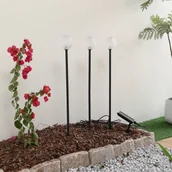 Lampy ogrodowe - Lindby Lampa solarna LED Brindley, zestaw 3 sztuk, szkło - miniaturka - grafika 1