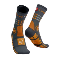 Skarpetki sportowe męskie - COMPRESSPORT skarpetki trekkingowe TREKKING SOCKS magent/autumn glory - miniaturka - grafika 1