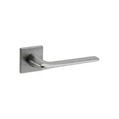 Klamki - Klamka Lila z krótkim szyldem chrom - miniaturka - grafika 1