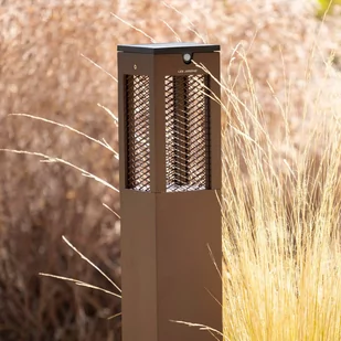 Les Jardins Solarny słupek LED Tradition czujnik corten 90cm - Lampy ogrodowe - miniaturka - grafika 3