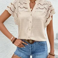 Koszule damskie - TEMU Elegancka, zielona bluzka z drobnym haftem i wyciętym wzorem - swobodna letnia koszula dla kobiet, kołnierzyk na guziki, krótki rękaw, lekka - miniaturka - grafika 1