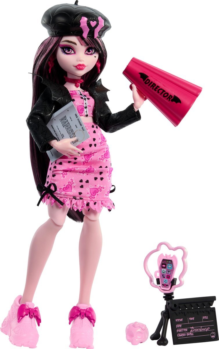 Monster High Fearbook Strasznik Draculaura Zestaw z lalką z motywem klubu filmowego i akcesoriami, takimi jak kurtka, rocznik szkolny, scenariusz i ..