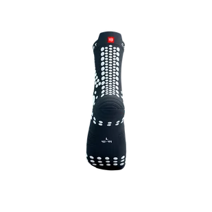 COMPRESSPORT Skarpetki do biegania trailowe ProRacing Socks V4 Trail magent/white - Skarpetki sportowe męskie - miniaturka - grafika 7