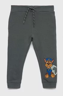 Spodnie i spodenki dla chłopców - Name it spodnie dresowe dziecięce psi patrol kolor zielony z nadrukiem - Name It - grafika 1
