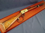 Repliki - broń - REPLIKA KARABIN WINCHESTER NA TABLO DENIX MODEL 1069+T - miniaturka - grafika 1