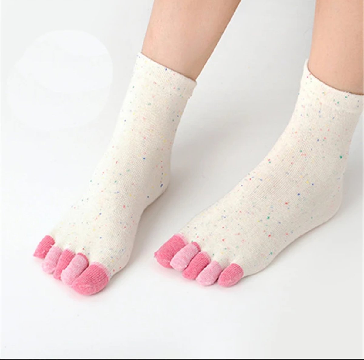 Stopki skarpetki pięciopalcowe kolorowe białe joga pilates gimnastyka
