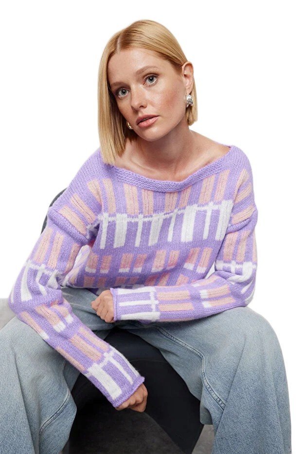 TRENDYOL SWETER DAMSKI FIOLETOWY W PASKI Z DEKOLTEM ŁÓDKA S 5EA*
