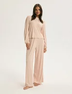 Piżamy damskie - Piżama CARMONA PIASKOWY XL - miniaturka - grafika 1