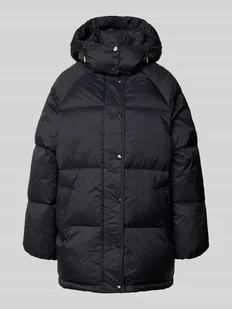Kurtka pikowana z kapturem i wpuszczanymi kieszeniami - Kurtki damskie - miniaturka - grafika 1